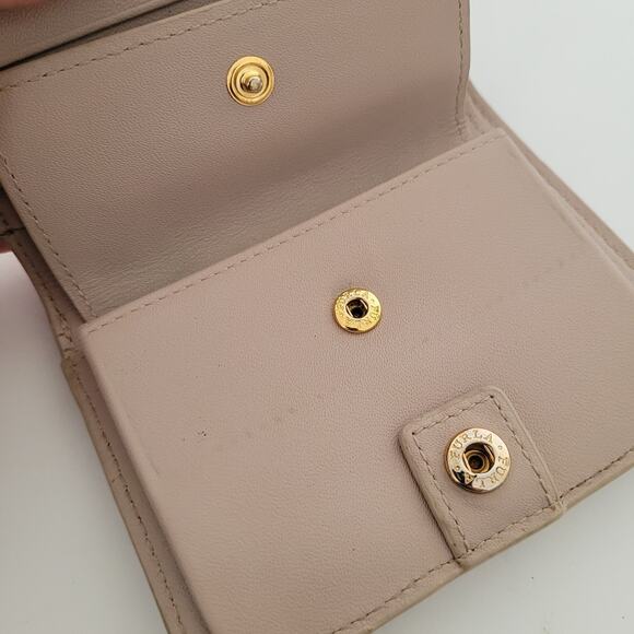 Furla Belvedere Italian Bifold Wallet Small Geniue Leather Tan Beige Logo Compac - Picture 5 of 14